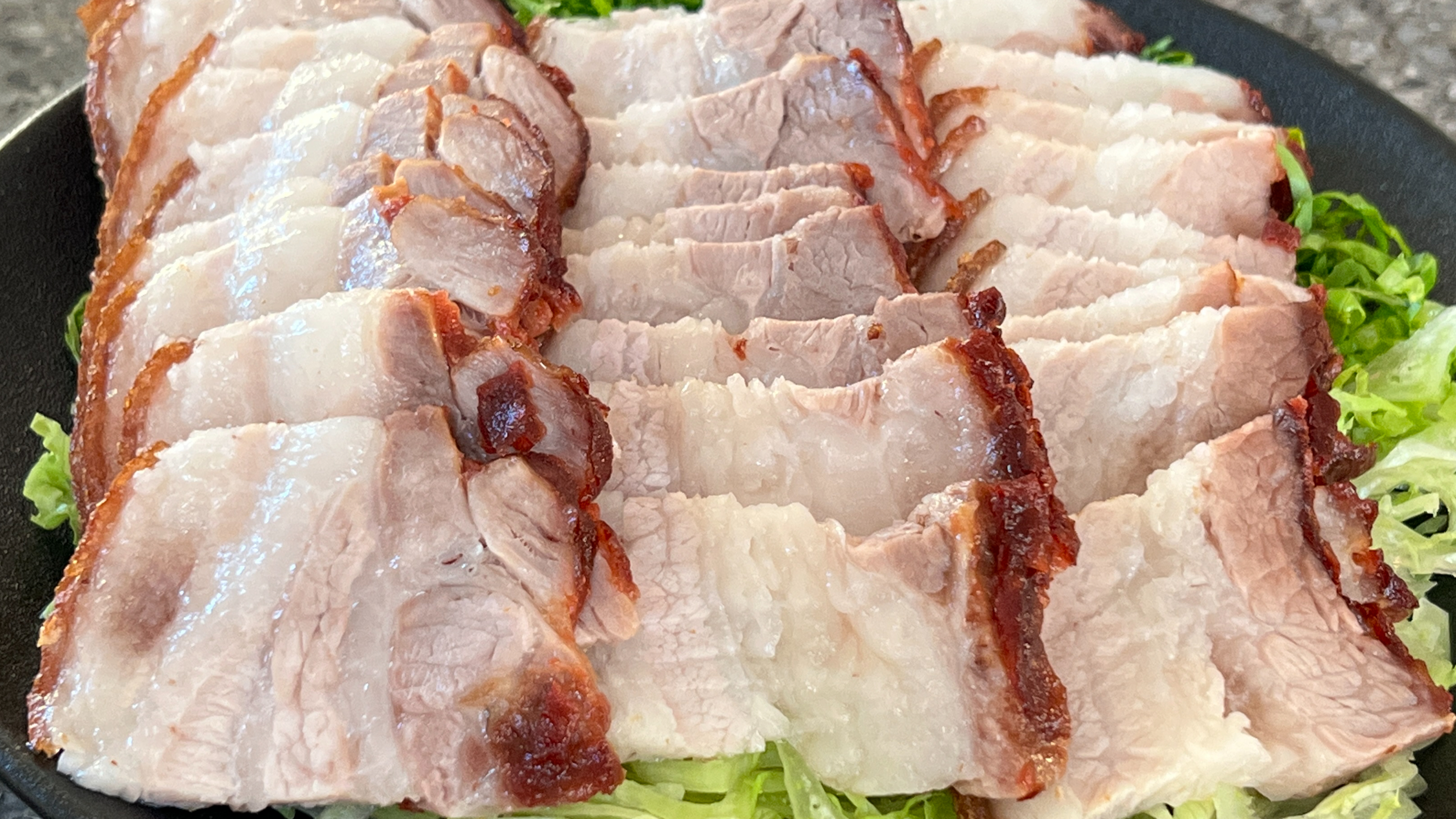 南乳脆皮五花肉做法,皮脆肉香,肥而不腻,实在太好吃了