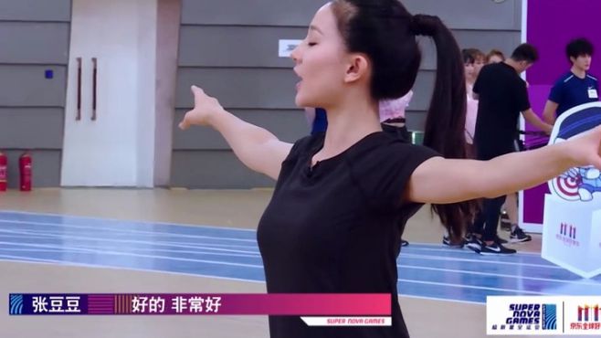 本以爲陳小紜芭蕾夠美，下秒看到張豆豆的舞姿，才知什麽叫氣質！