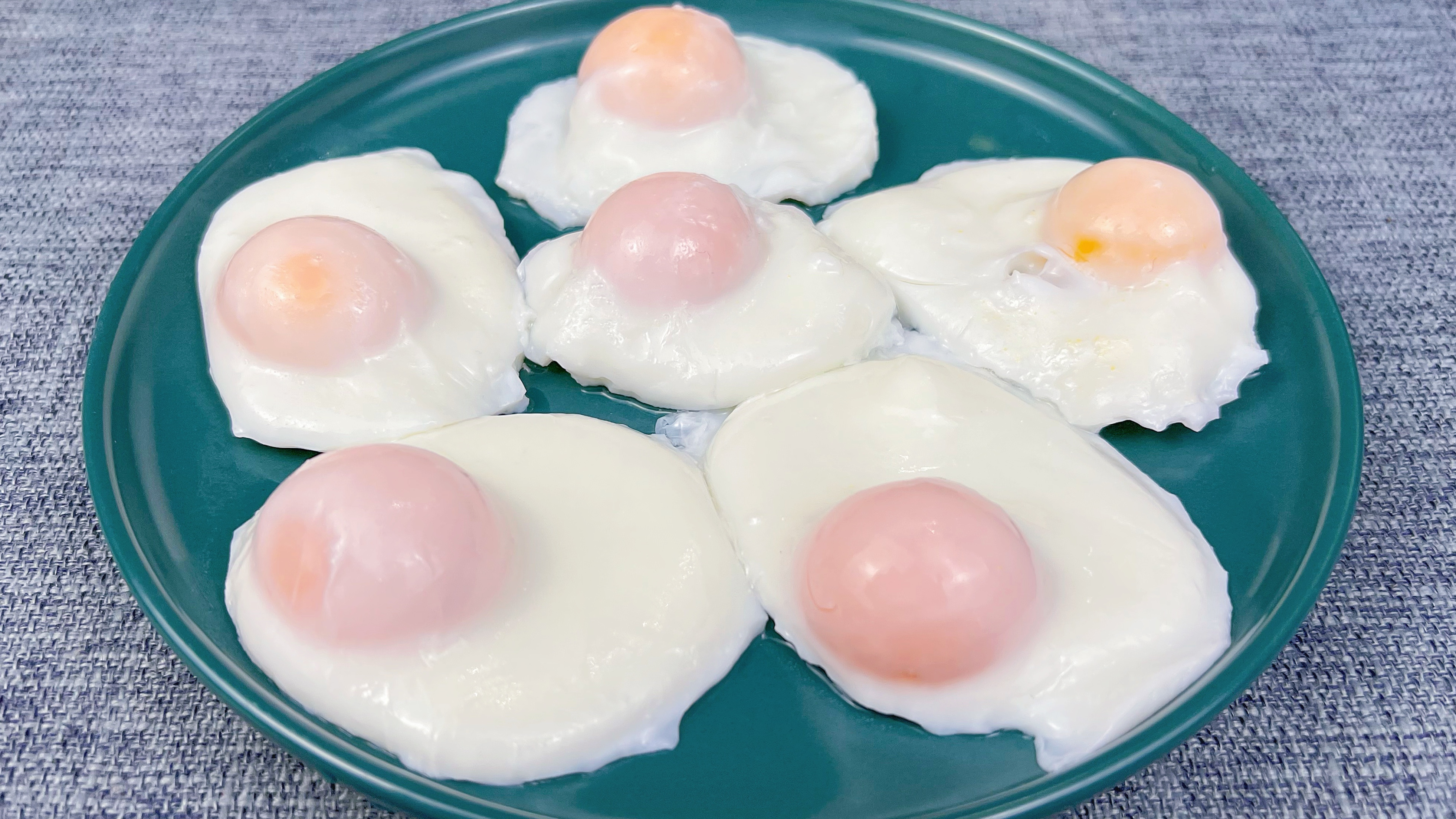 水煮荷包蛋这做法太牛了,无散花,无白沫,个个完整又漂亮,真棒