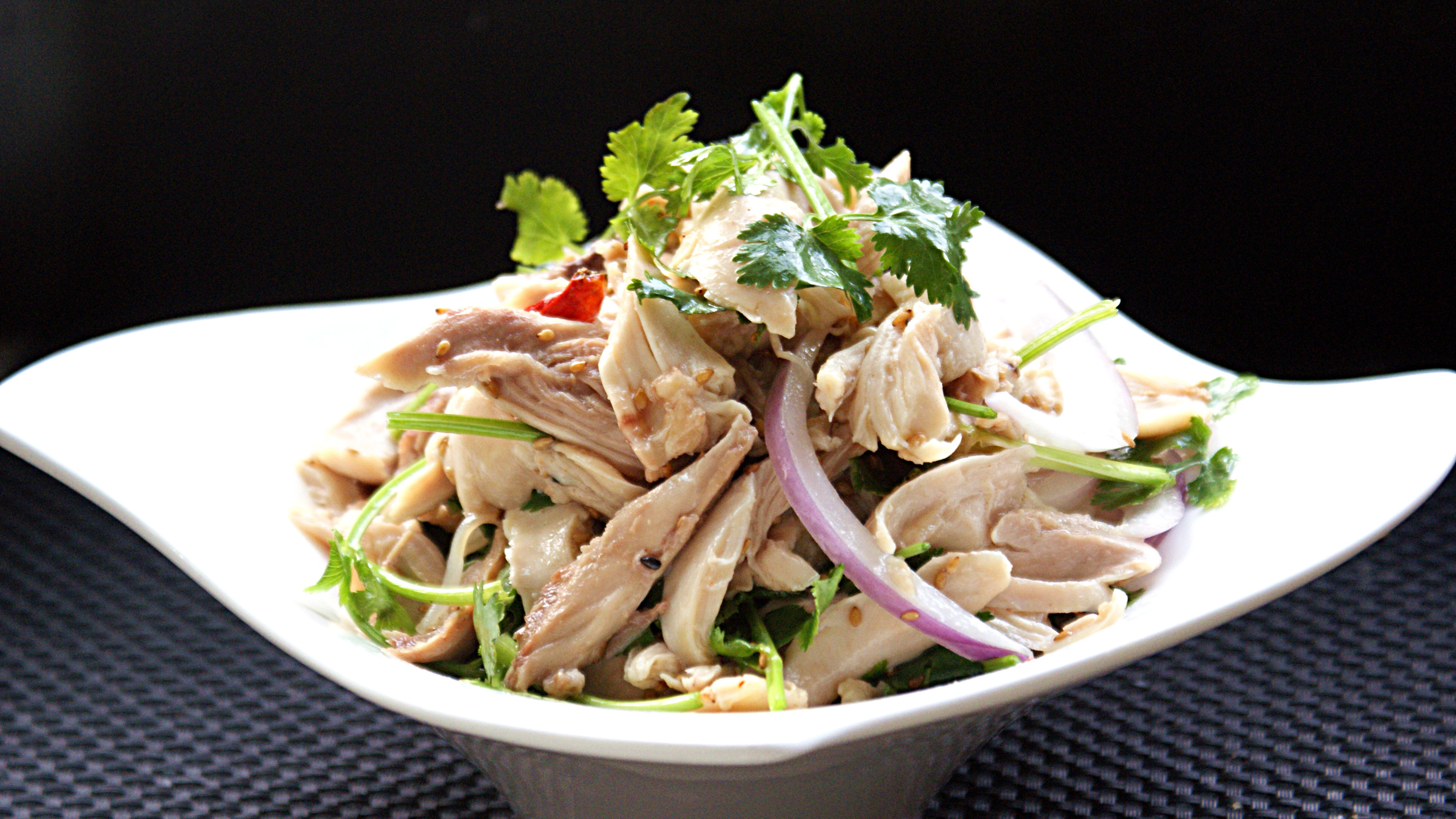 热菜冷吃——手撕盐焗鸡,鲜香滑嫩,厨房小白也能做的很好吃