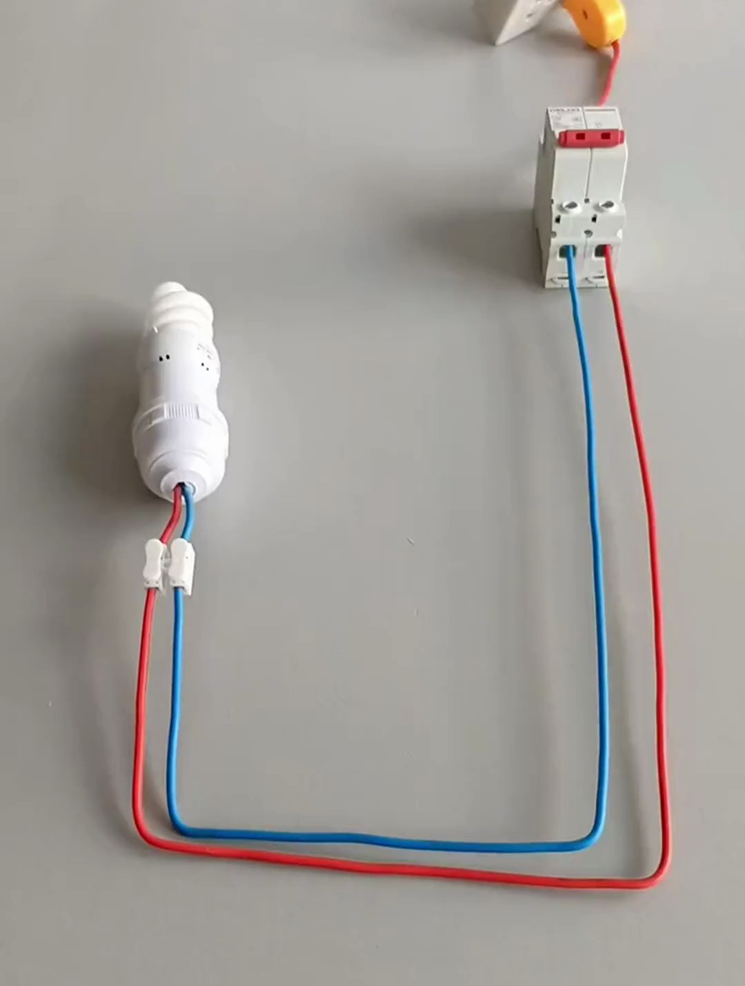 无线遥控开关安装方法 零基础学电工-度小视