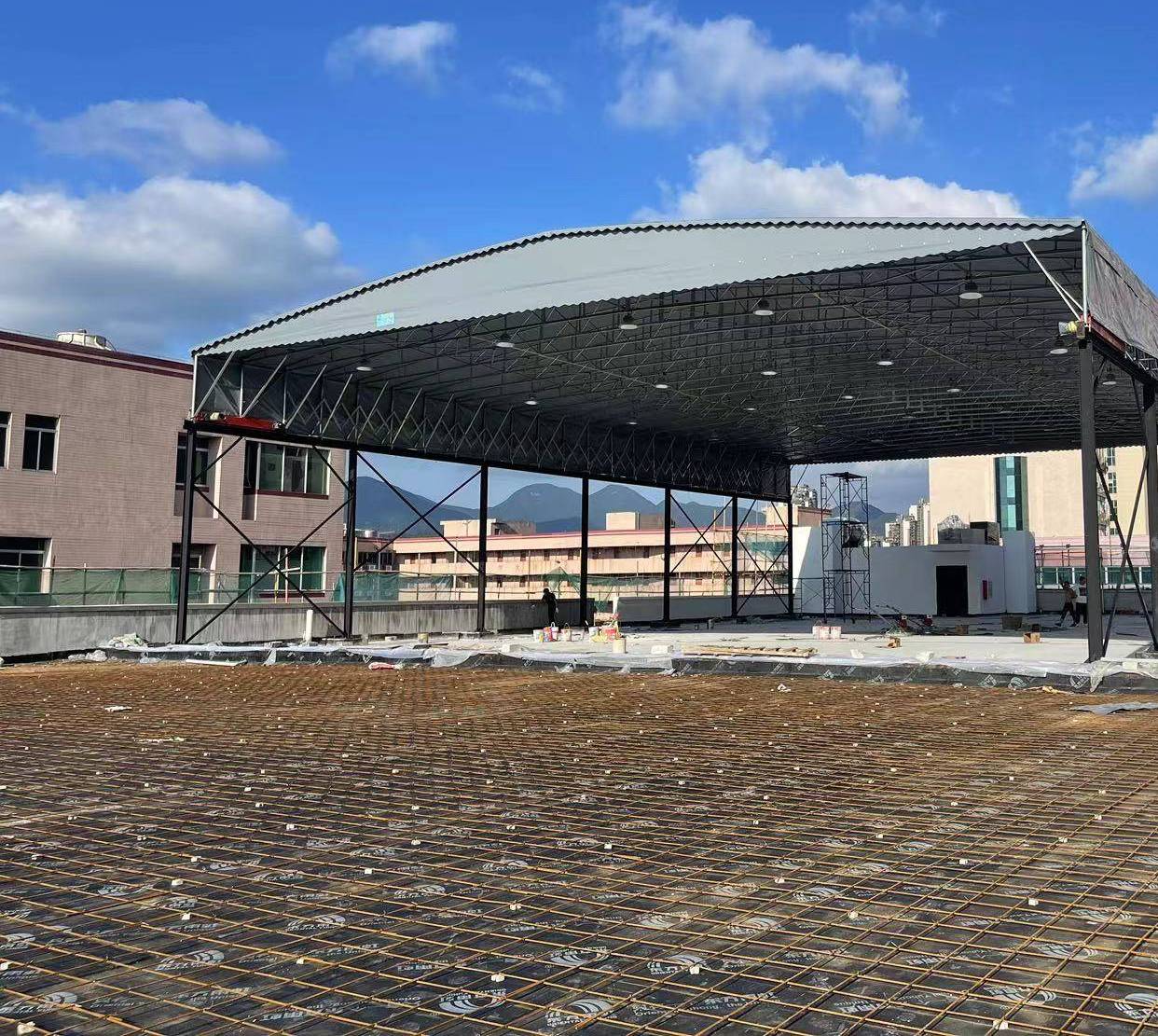 篮球场电动伸缩雨棚