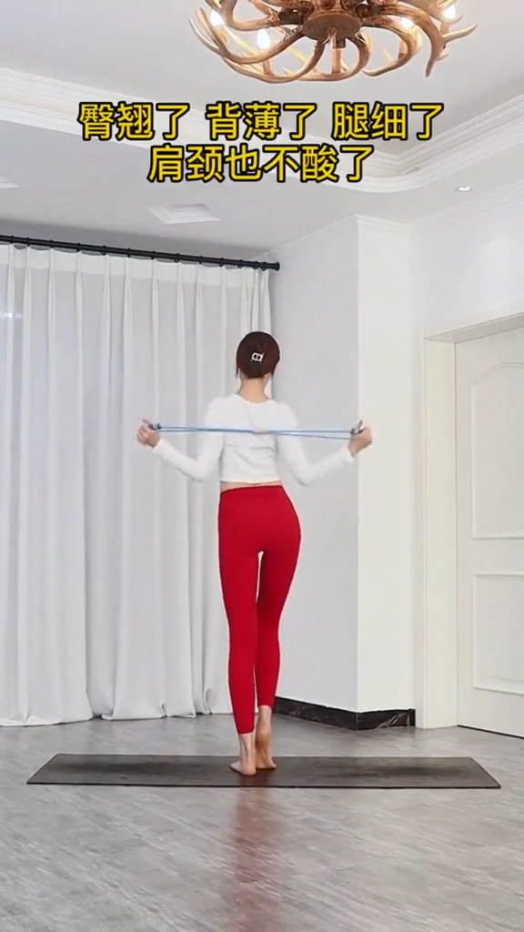 开肩美背八字拉力器背薄一寸年轻十岁少女背