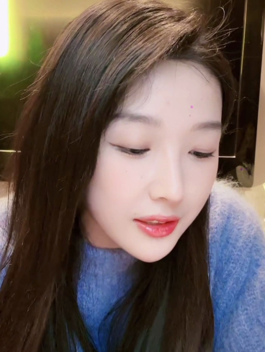 童话已经结束,遗忘才是结局 女神王小草-度小视