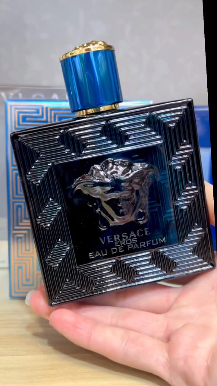 范思哲爱神香水浓香版香调