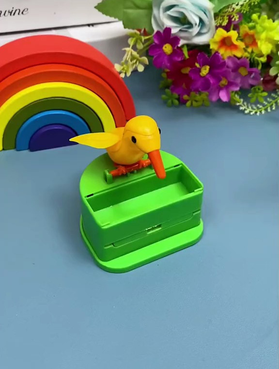 自动小鸟牙签盒,小身材,大容量,创意居家好帮手