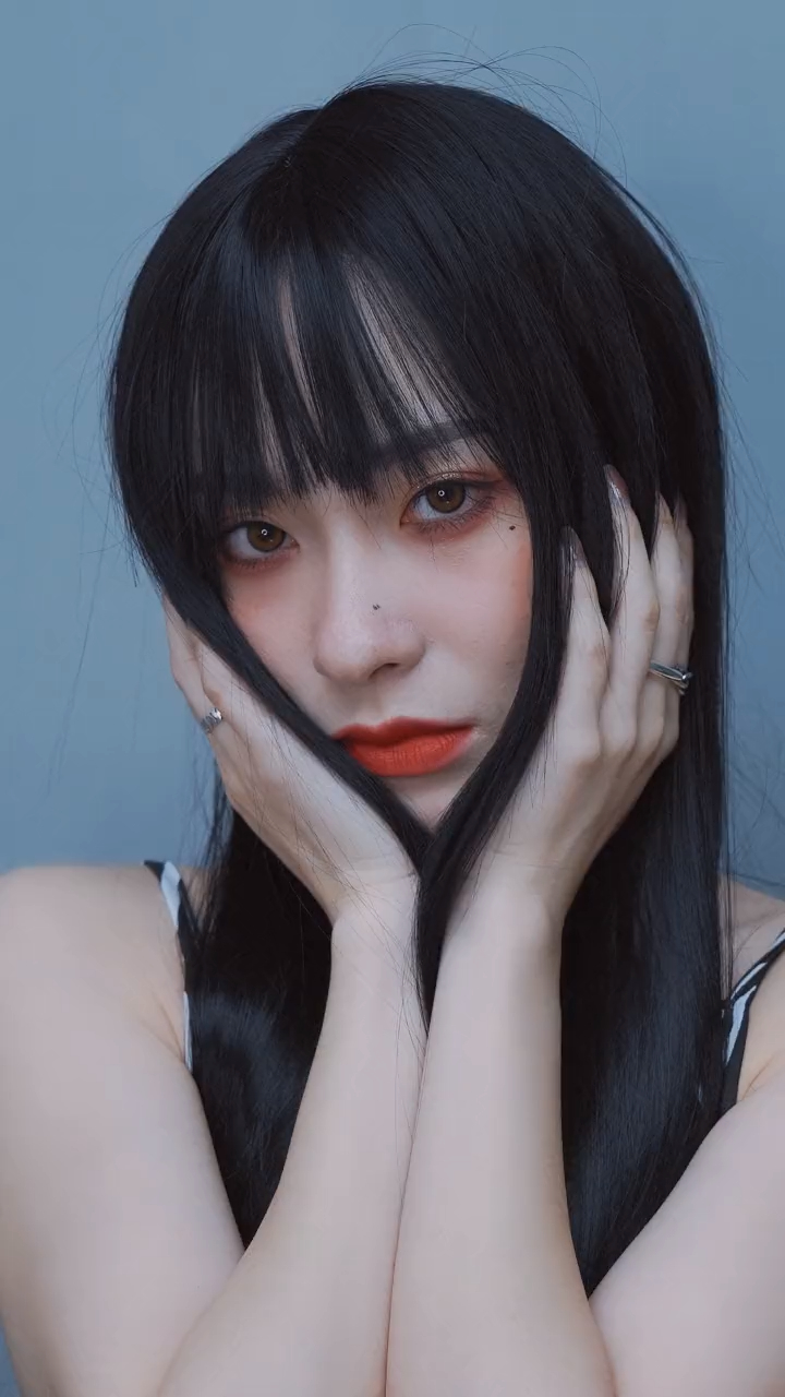 男朋友都hold不住的甜丧妆 今天pick什么妆