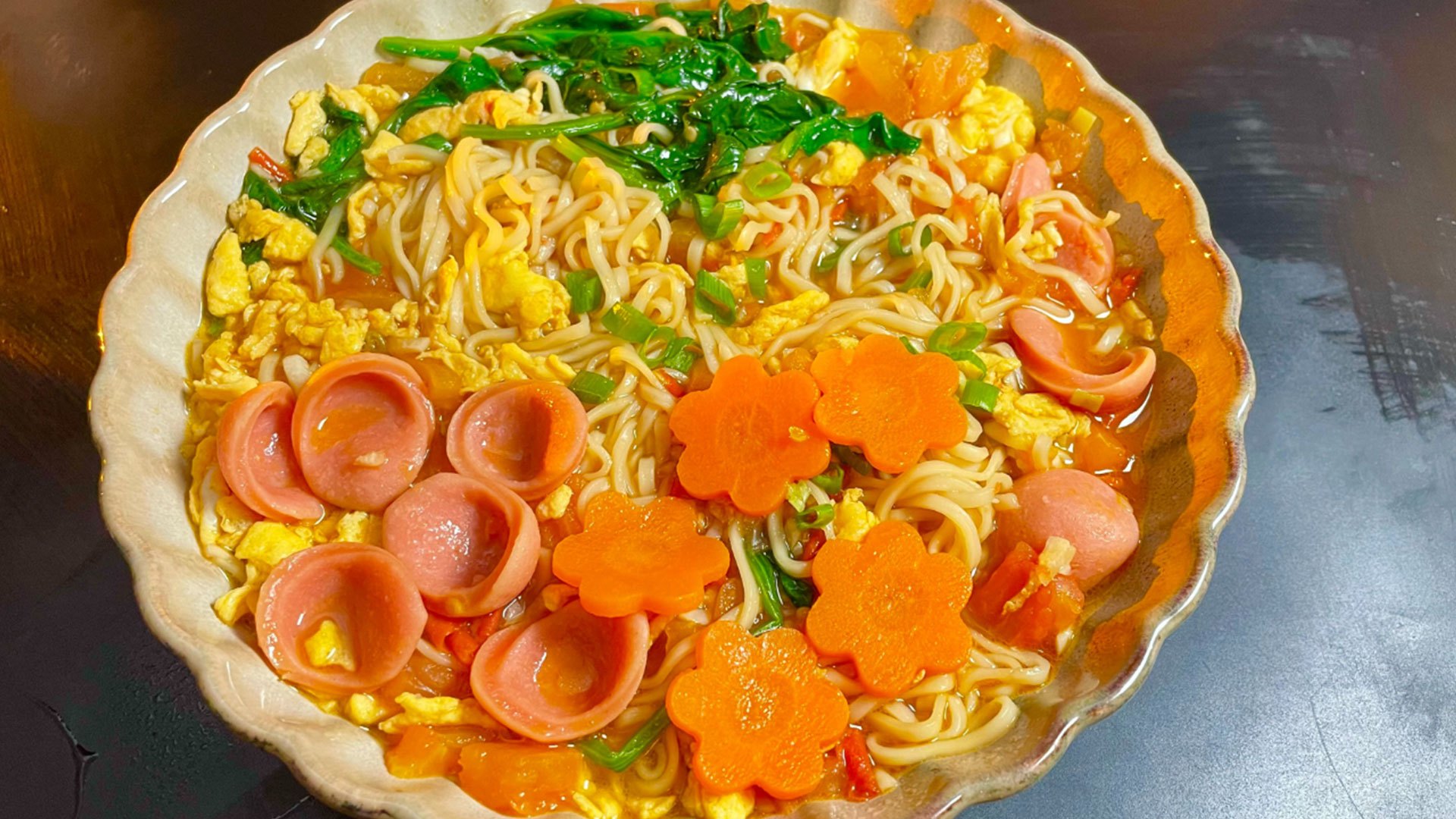 国货之光白象方便面,到手30包才这个价格,干泡两吃真的太香了!