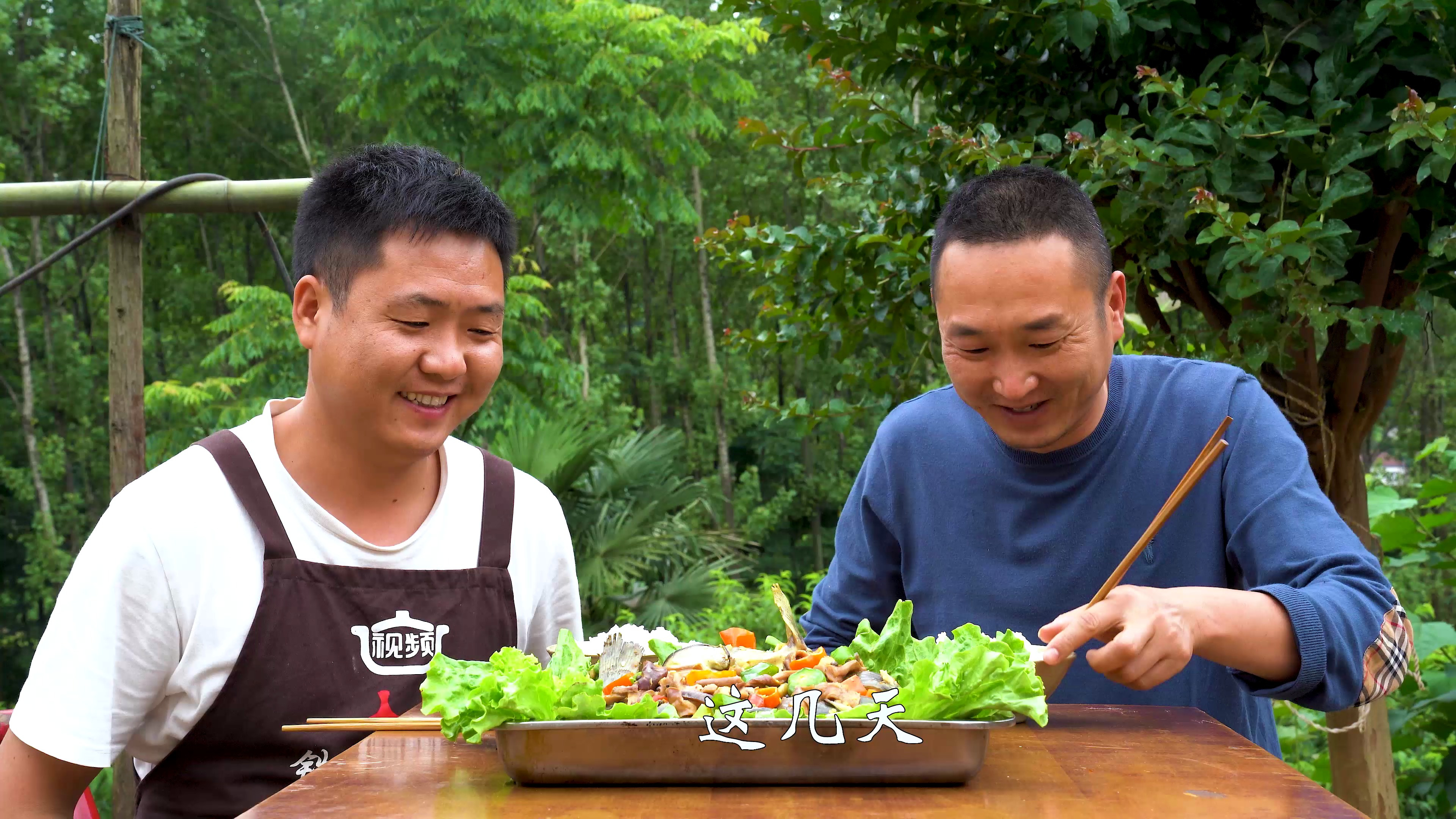 一个猪肚一条江鲢做“猪肚鱼”,香辣爽口,看着流口水