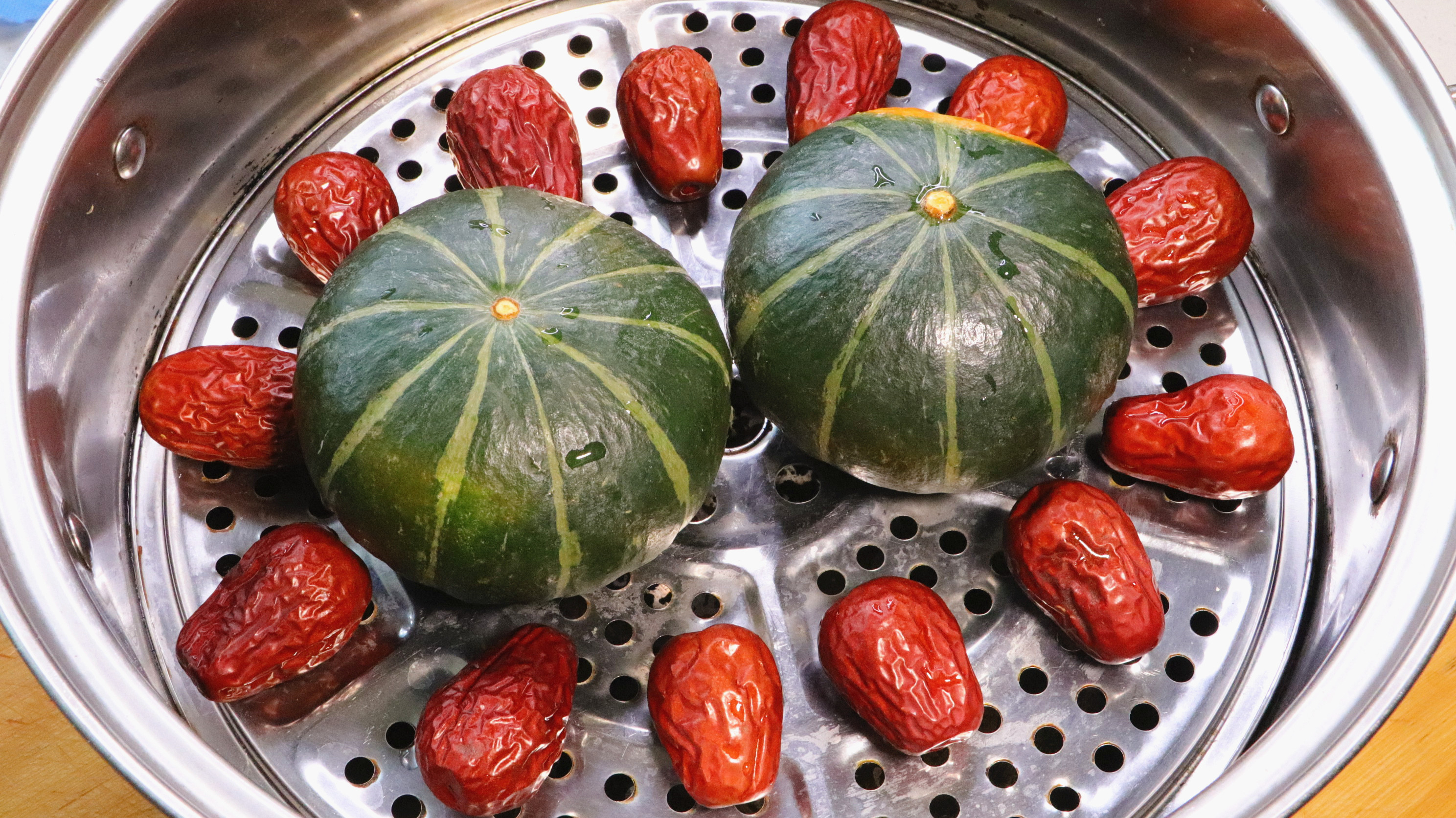 南瓜搭配大枣,真的太厉害了,30年老保姆拿手绝活,软糯又香甜