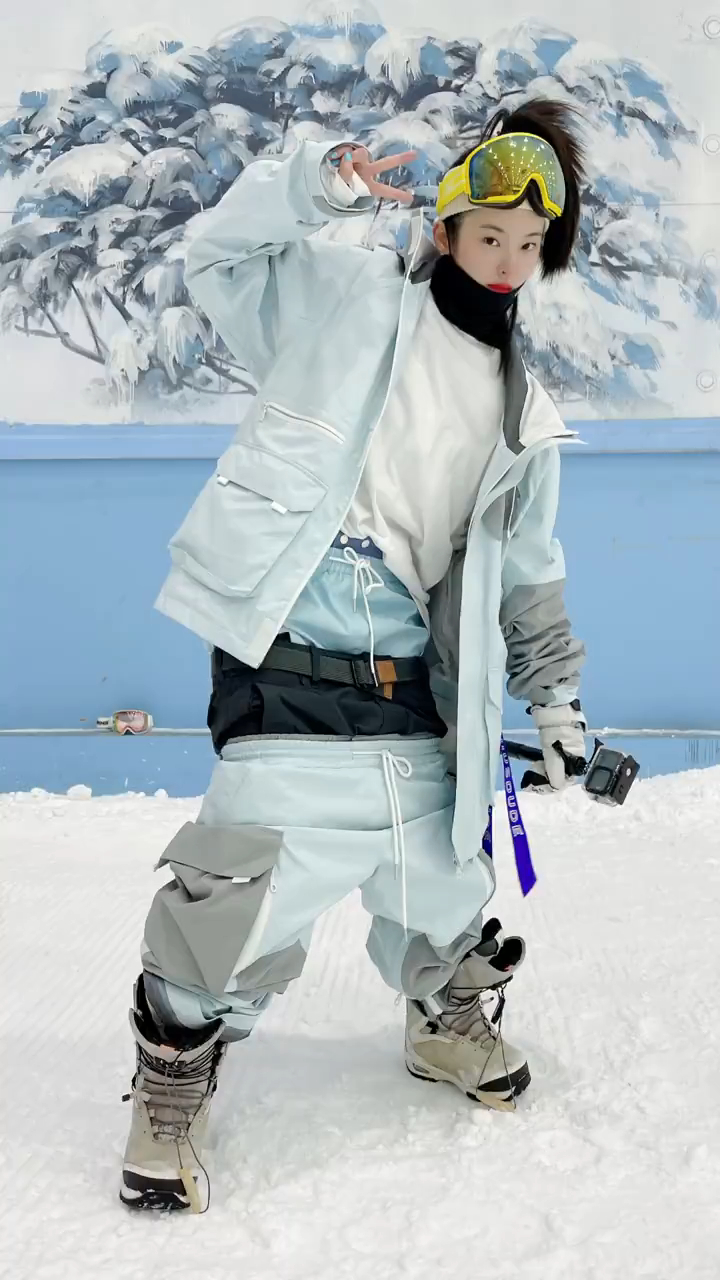 嘿哟来一个滑雪的纯正西海岸穿搭