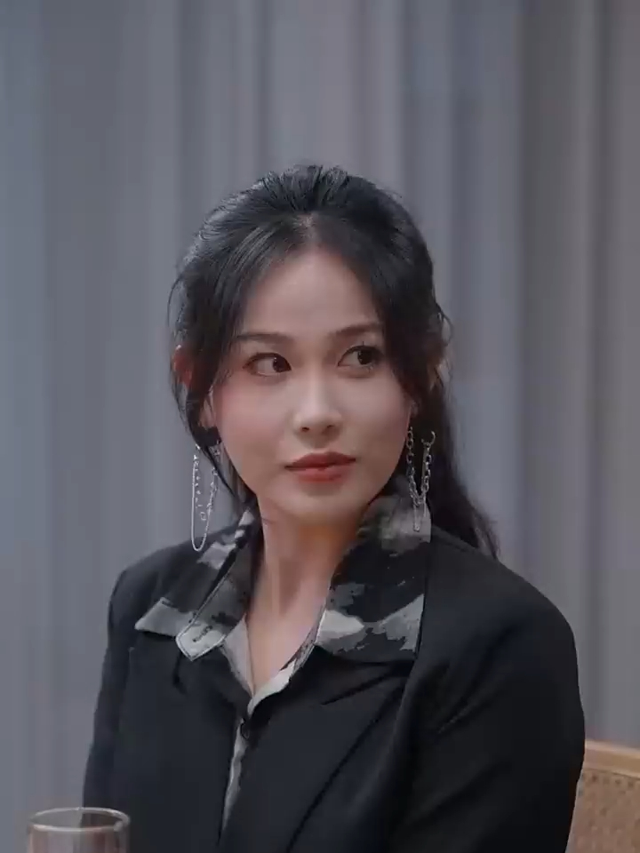 离开老家,金秘书担心