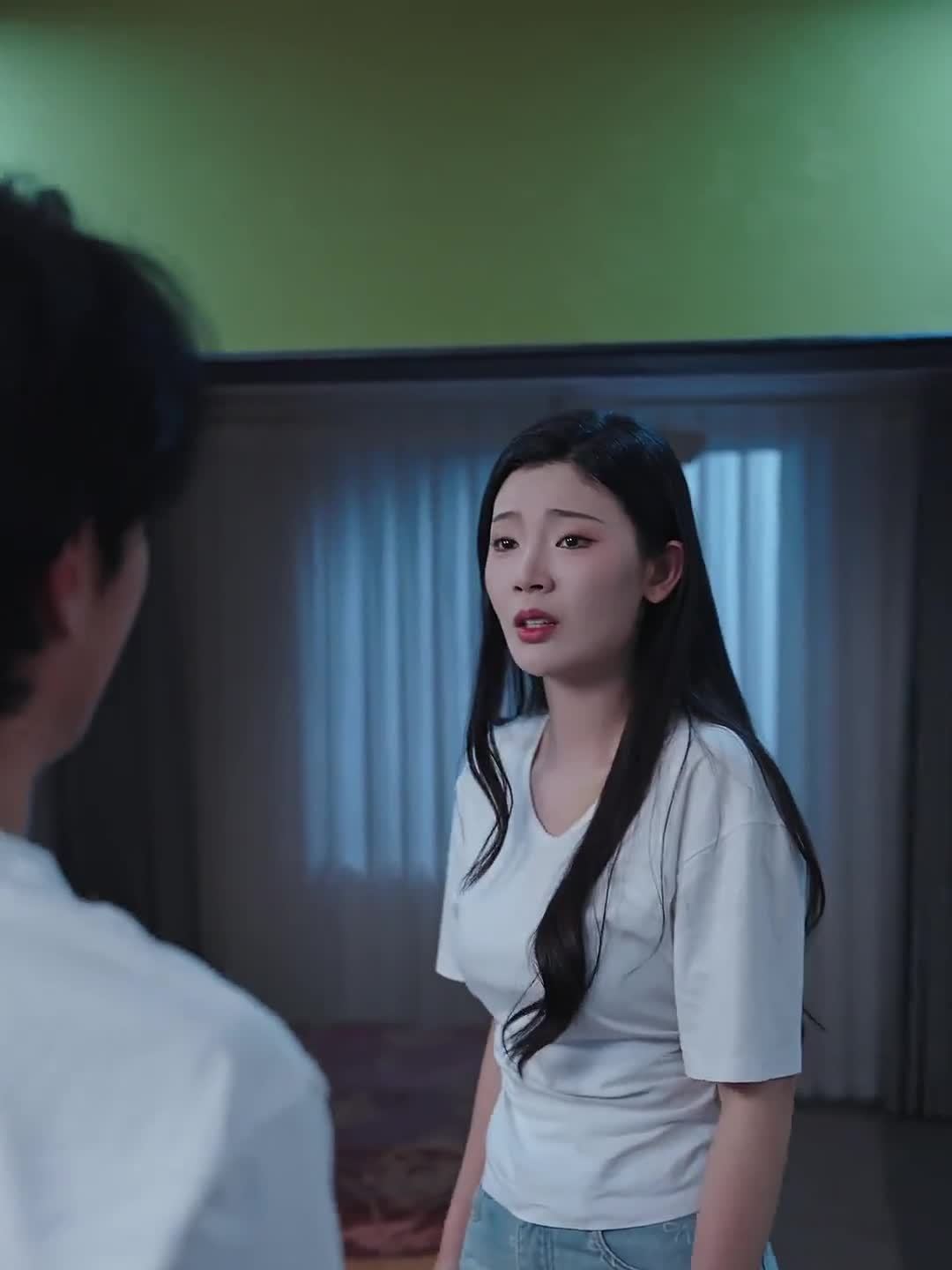 挥之不去的梦魇女主是谁