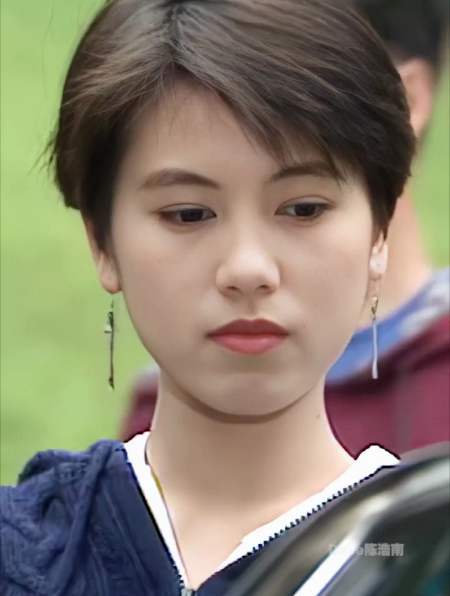 短发真的考验人的颜值吗,谁才是你心目中的短发女神?港星女神-度小视