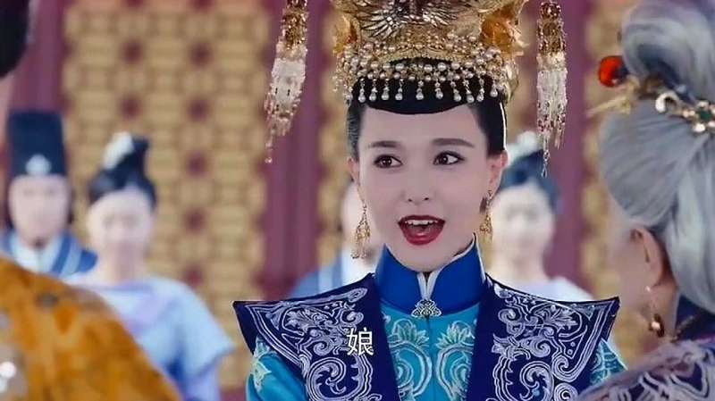 锦绣未央李未央成了皇后娘娘娘和祖母都要给她行礼