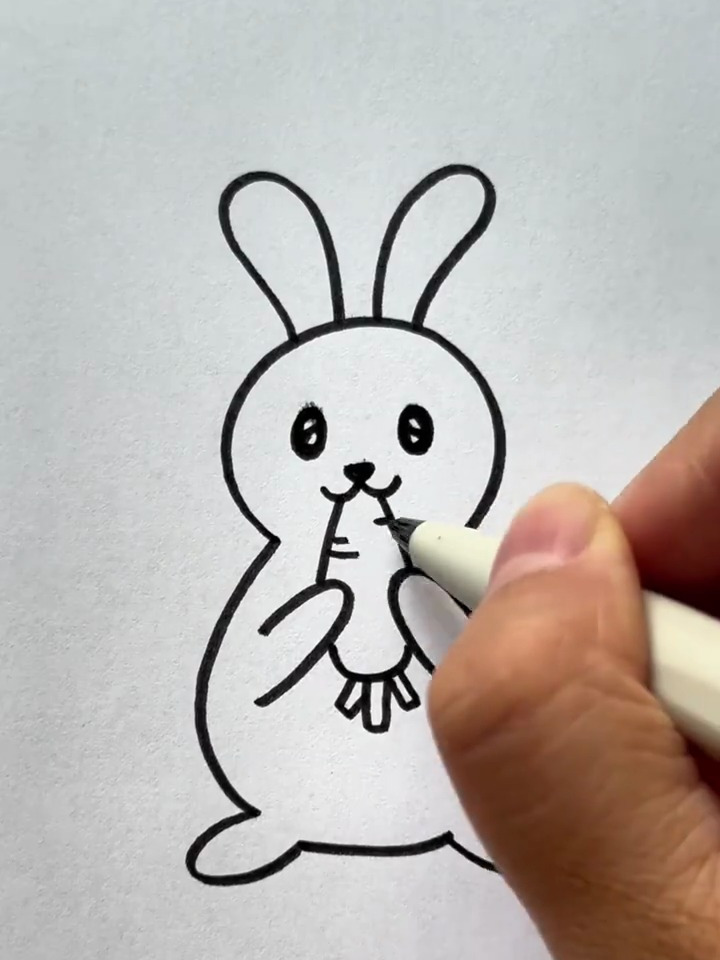 小白兔怎样画图片