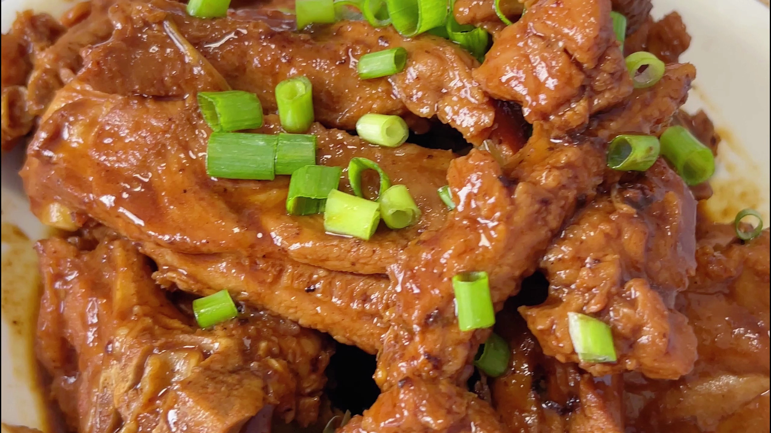 红烧排骨这样做软烂入味,做法简单,非常的好吃还下饭