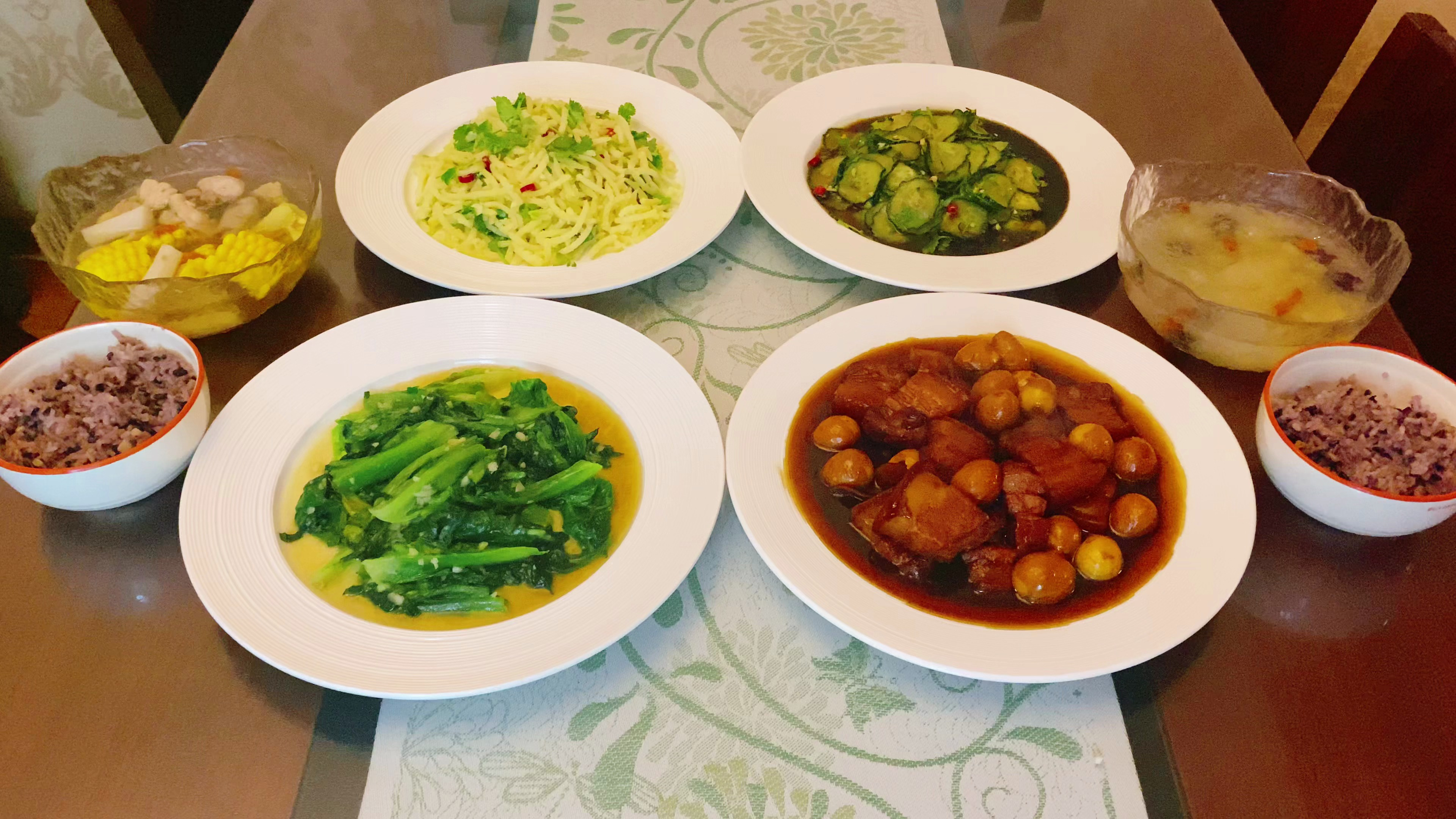 我和老公两个人的午餐!干净整齐的厨房,把日子过成喜欢的样子!