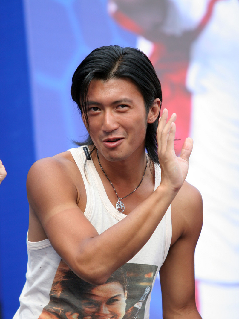 气质男神谢霆锋,优雅大气,酷帅十足!