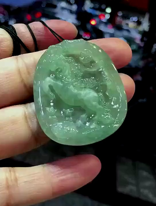 翡翠马上有钱冰晴水润种水一流