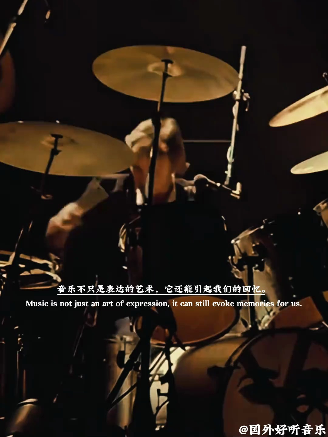 《we will rock you》1994年美国世界杯主题曲-度小视