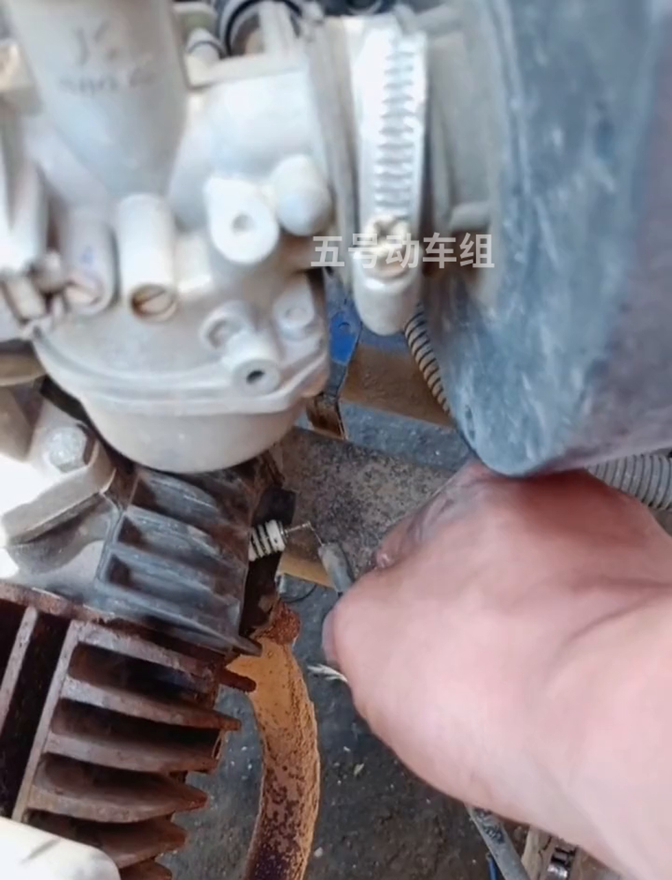 摩托车加不大油门维修过程