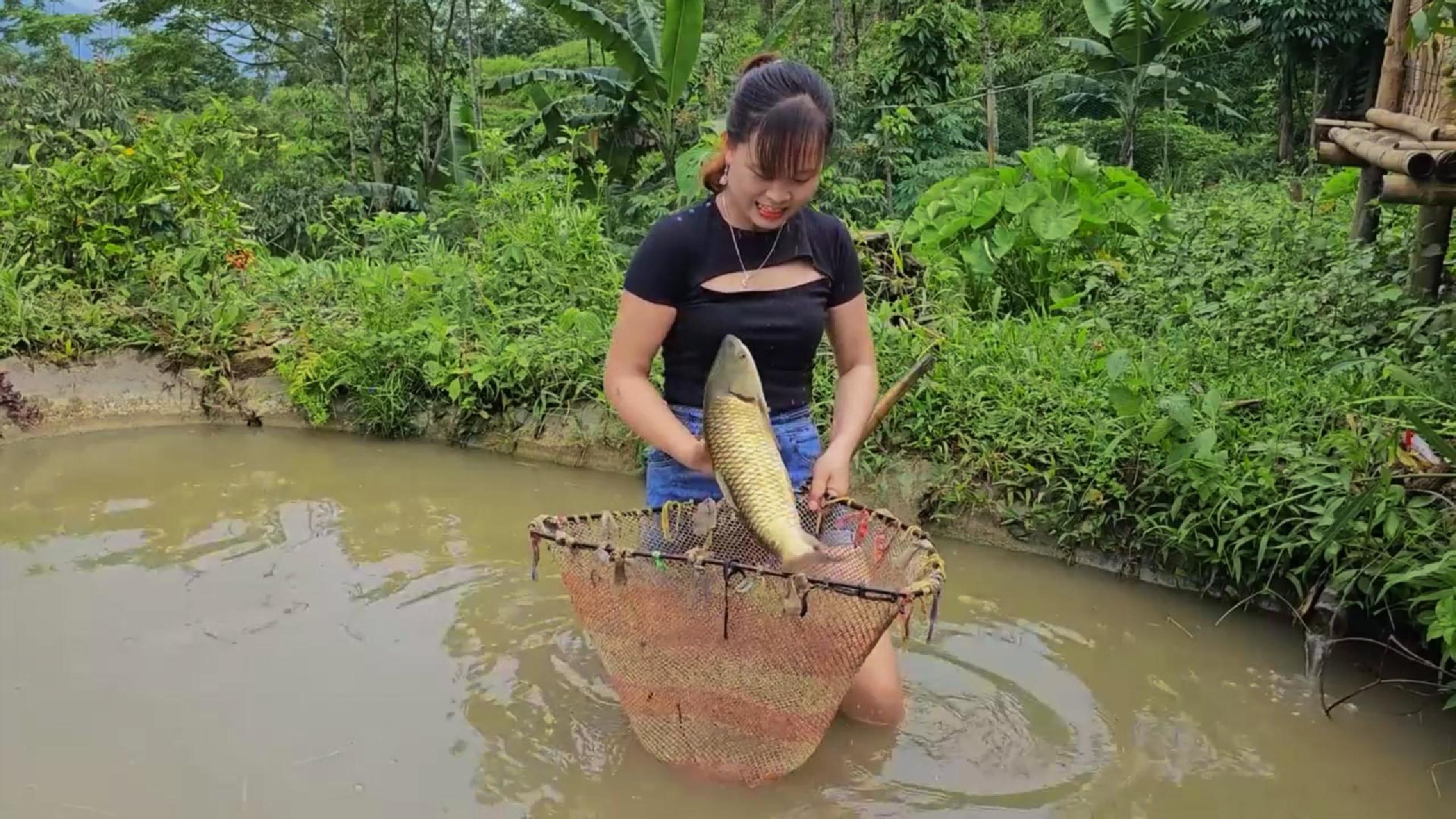 总有人怀疑小美的池塘里没有鱼,今天就来见证一下!这算有货吗?