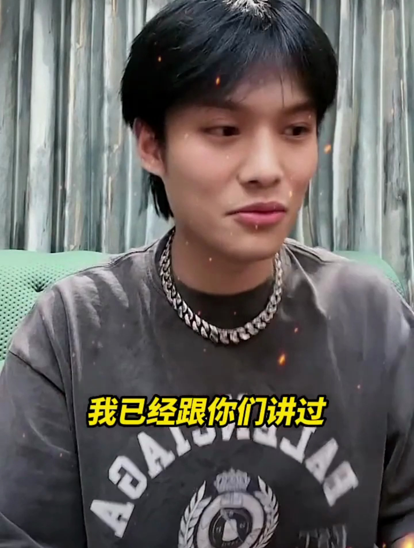 疯狂小杨哥虽然整天逗p 但是有很多不为人知的一面 让人觉得心酸