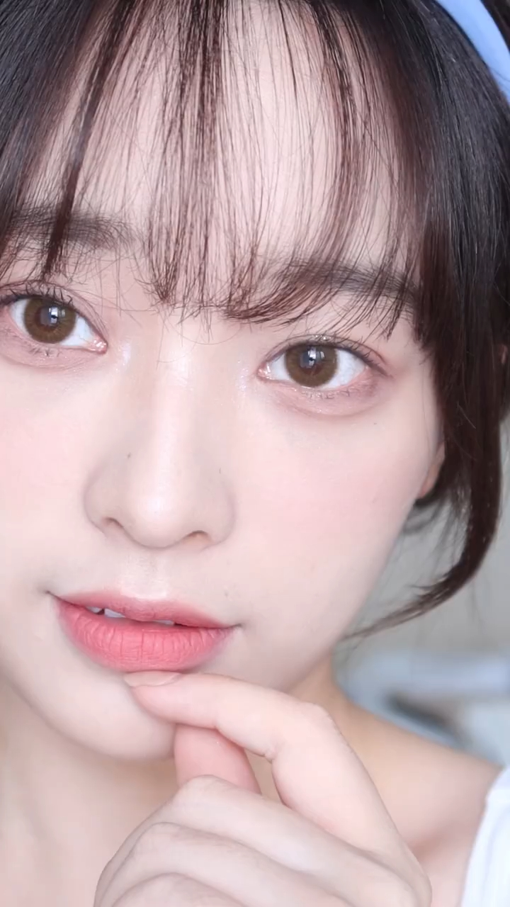 日系氧气感甜妹妆淡颜温柔感yyds