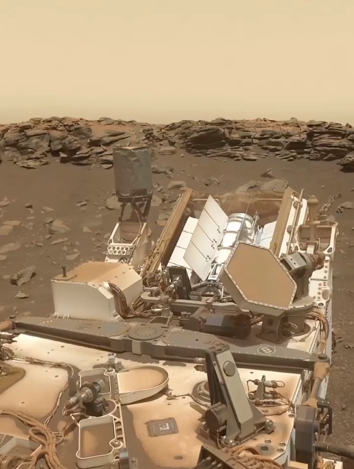 来自好奇号探测车,火星上所拍摄一望无际的火星面貌