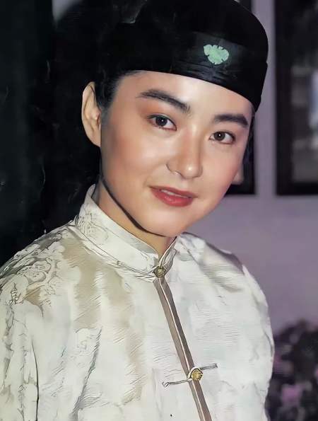 姐姐的男装太帅了 林青霞 动作又酷又飒,男主也镇不住啊-度小视