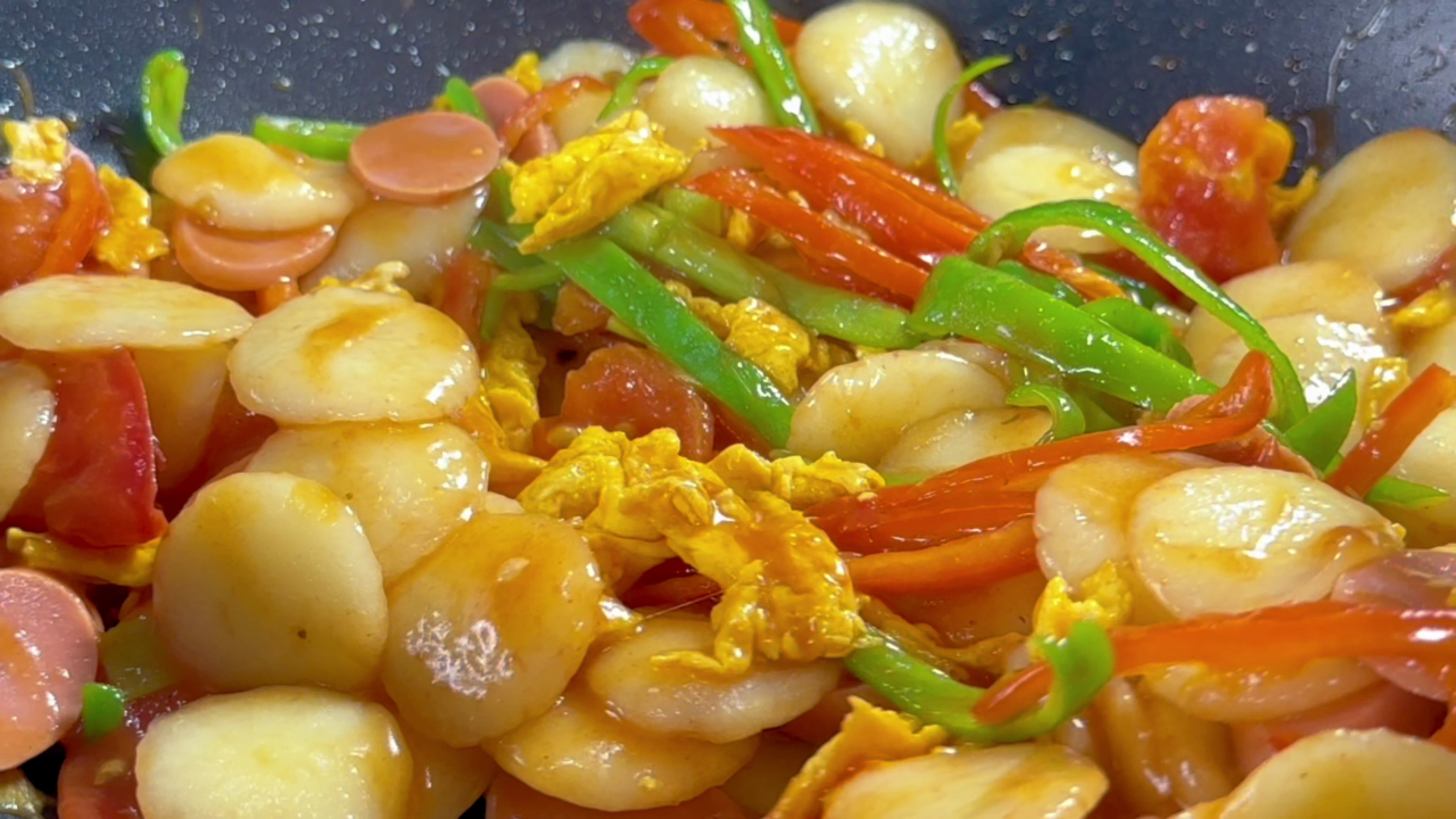 夏天要多吃土豆,教你一个神仙吃法,不烤不煎不油炸,3斤不够吃