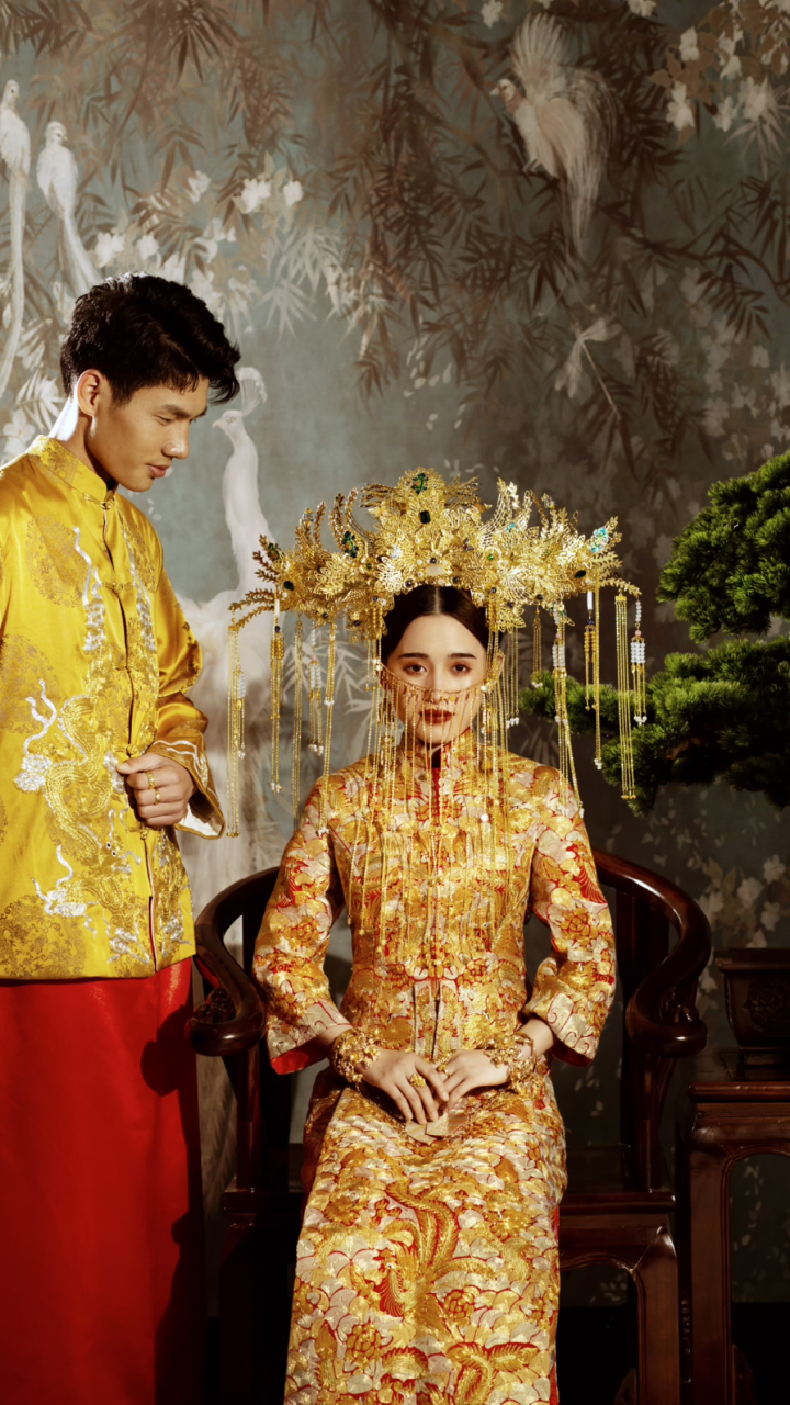 秀禾服尽显中式婚纱照高贵想在南宁拍一组中式婚纱照就看这里