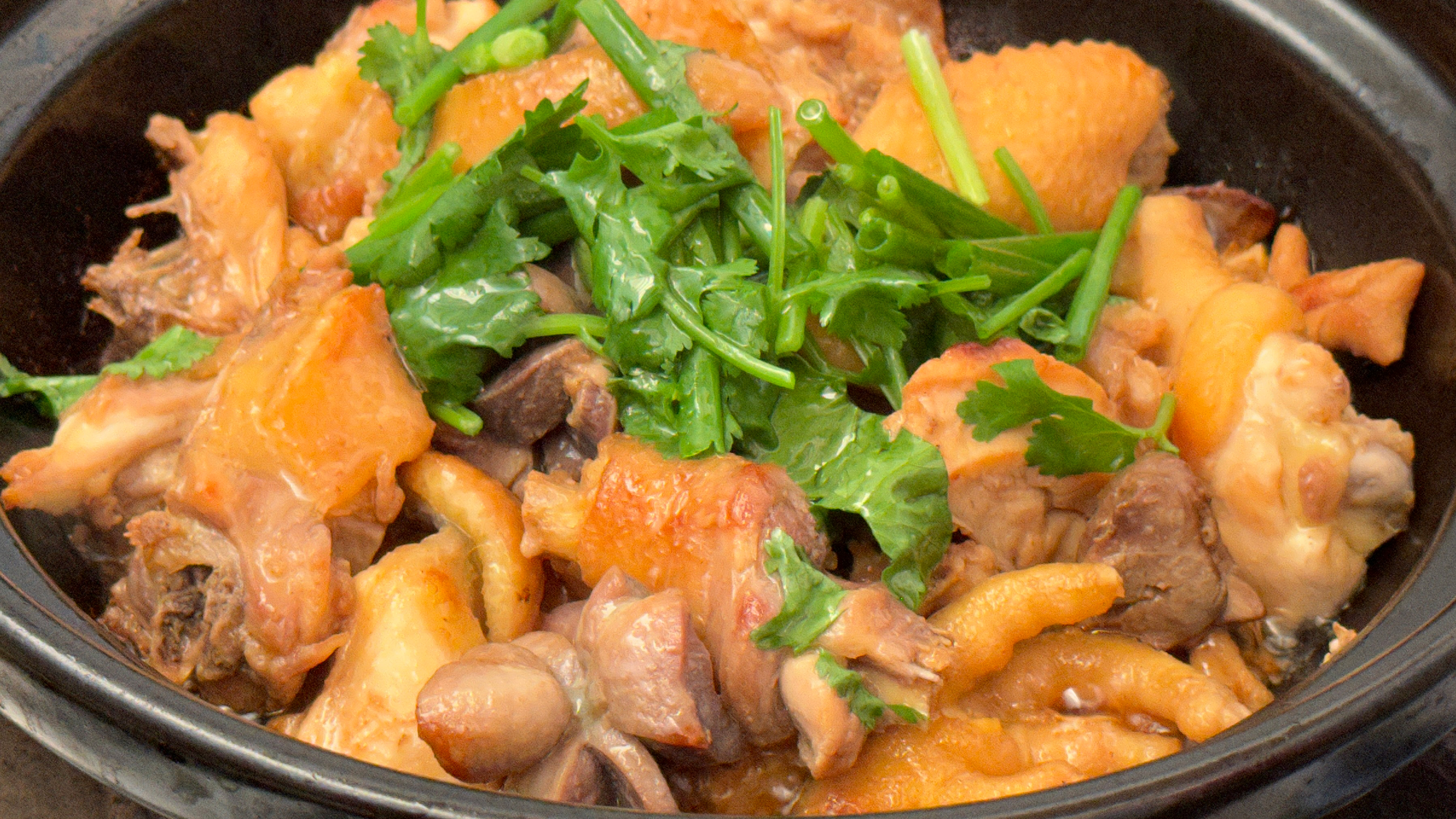 鸡肉这样做是真的好吃,咸香味美,家人都夸太香了