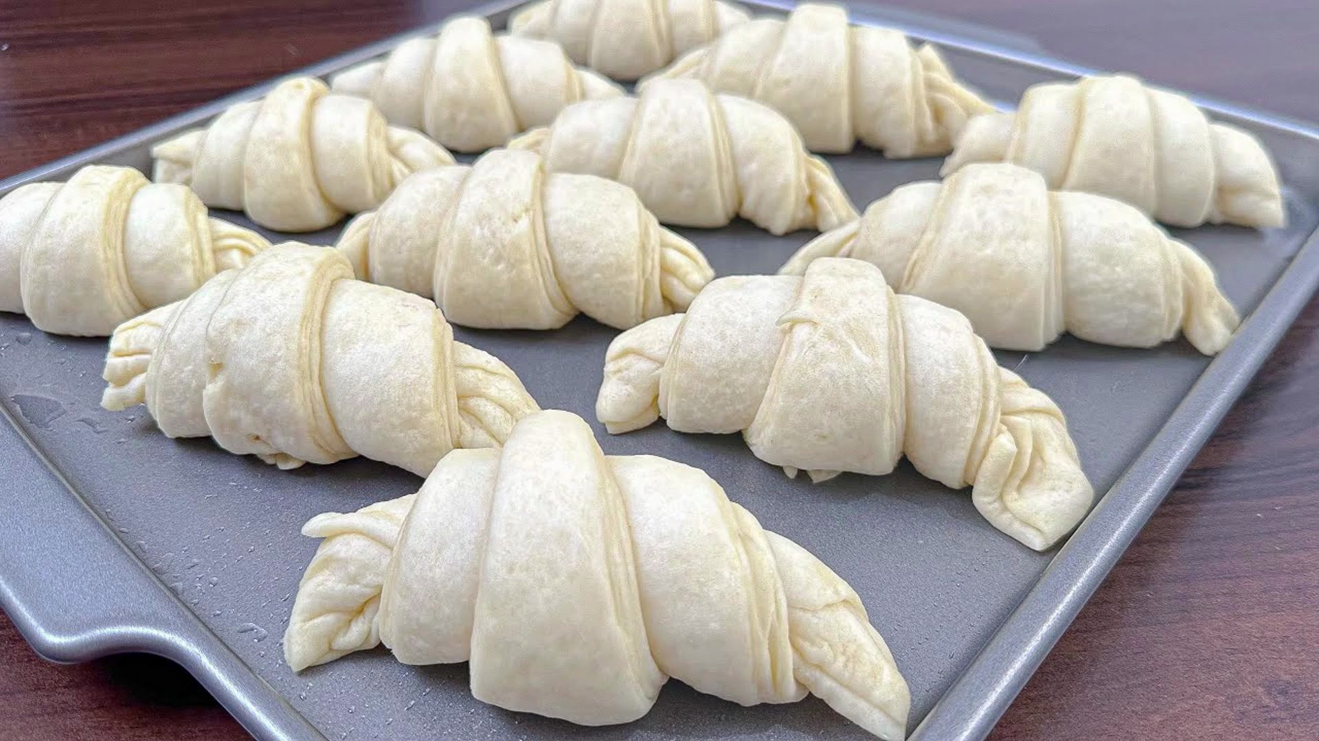 法国朋友教我的，如果你也喜欢吃牛角面包，快来试试这款食谱吧