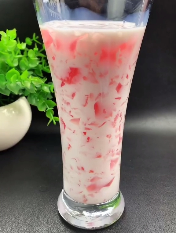 冬季特饮,火龙果撞奶,喝出好气色