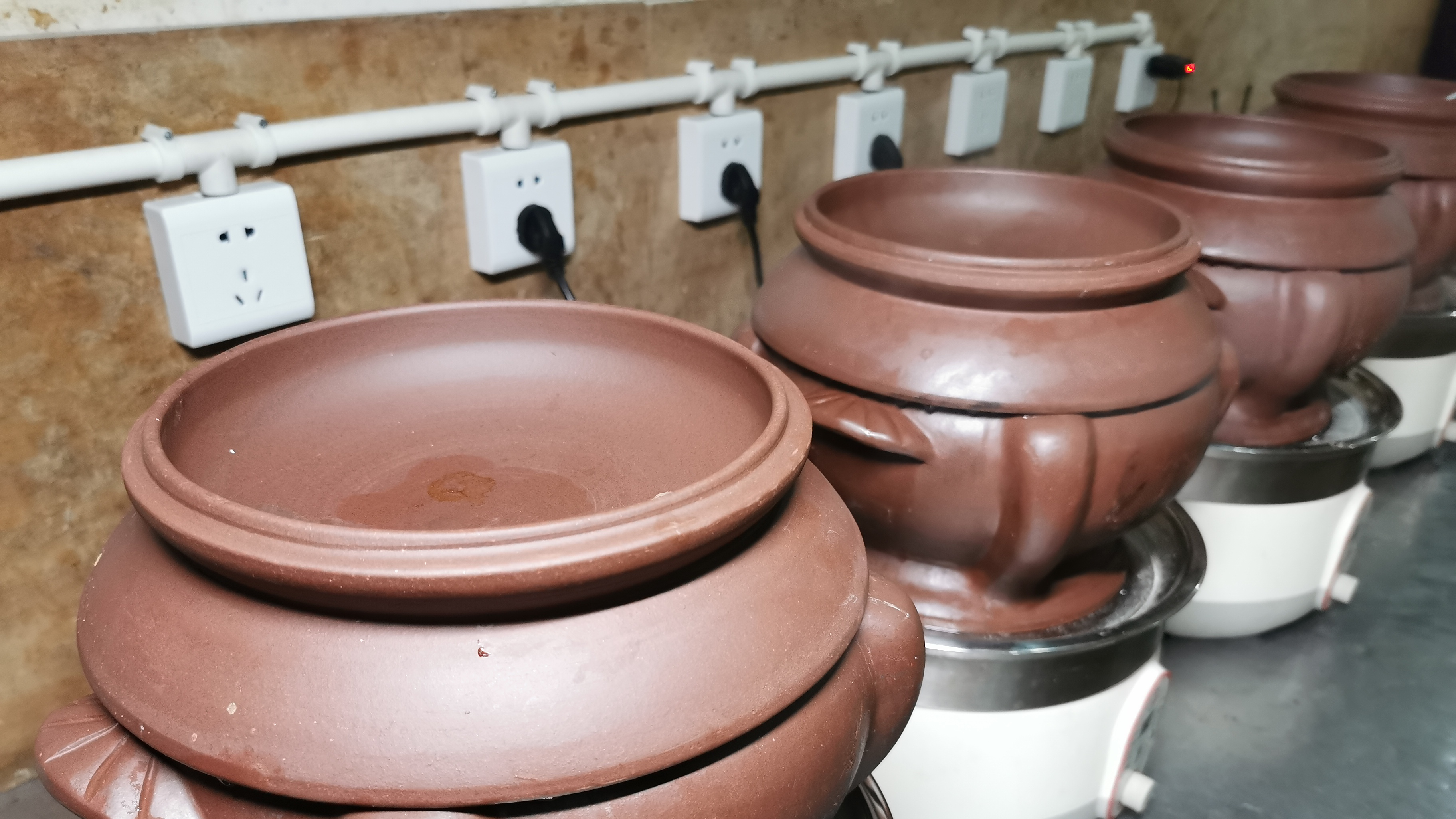 四川南充:好多人喜欢的家乡特产,做成系列菜品,进入大酒店宴席