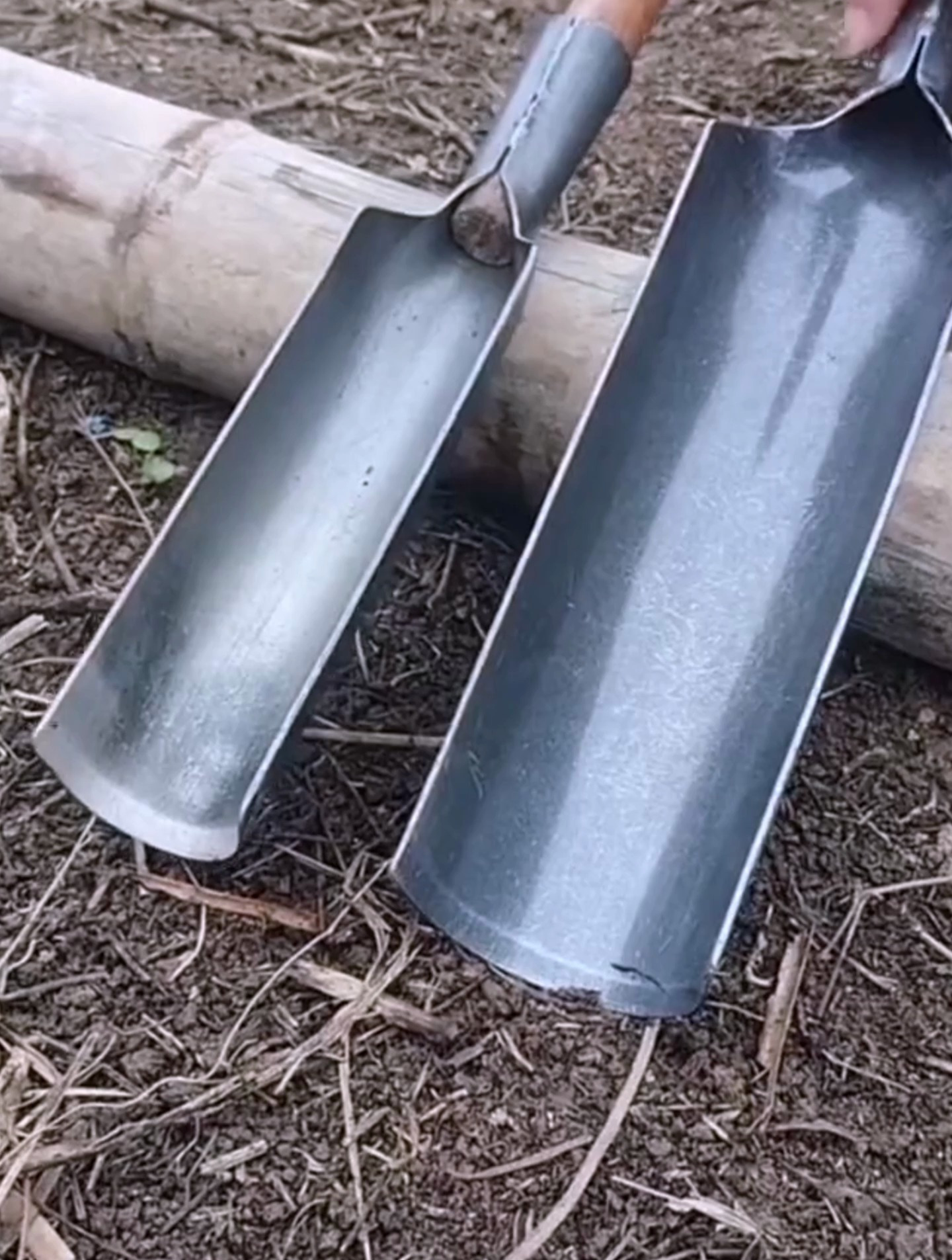 爱"挖宝"的,一定要入手这个"锰钢洛阳铲",真的特别好用-度小视