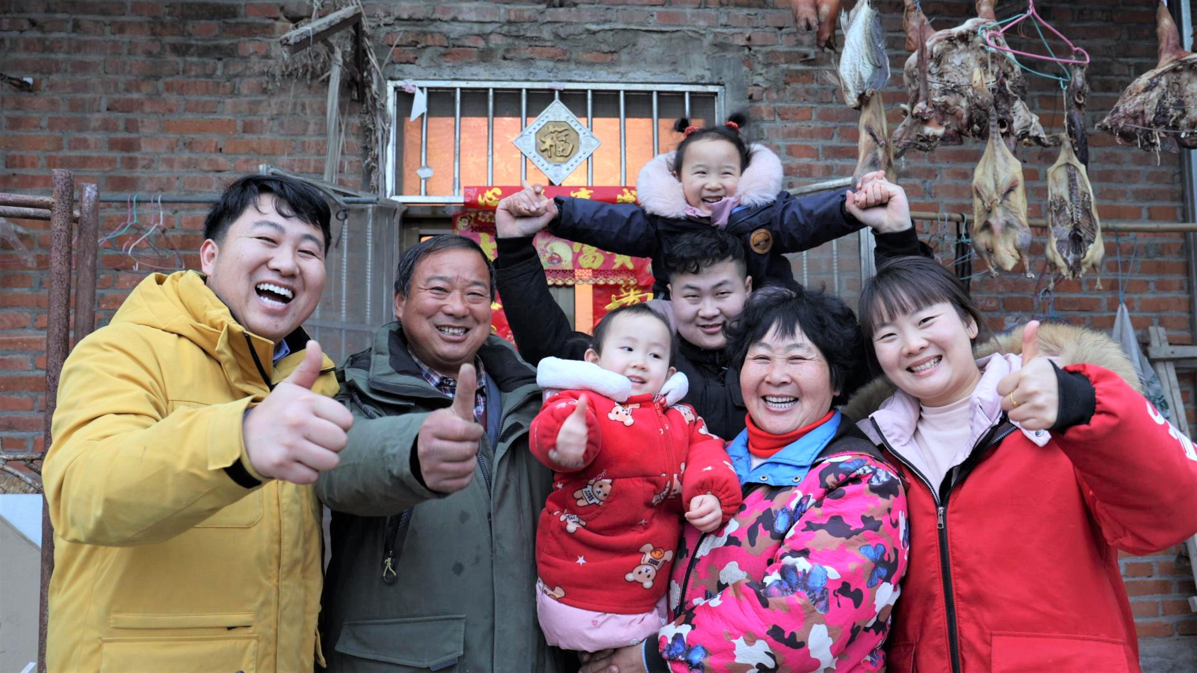 大年三十年夜饭,16个菜,一家人一起下厨,祝小伙伴们新年快乐