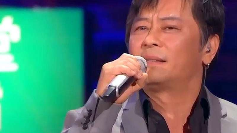 王杰巅峰时期多可怕?因这首歌被人下毒,如今此曲已成绝唱!,音乐,流行音乐,好看视频