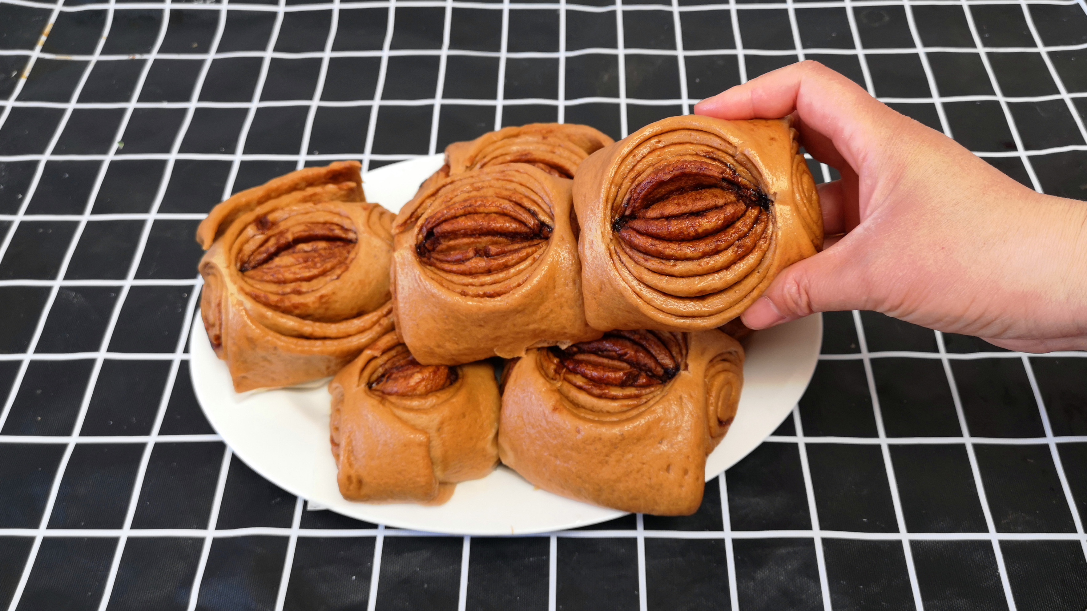 正宗手撕红糖开花大馒头的详细做法,蓬松绵软,新手也能一次成功