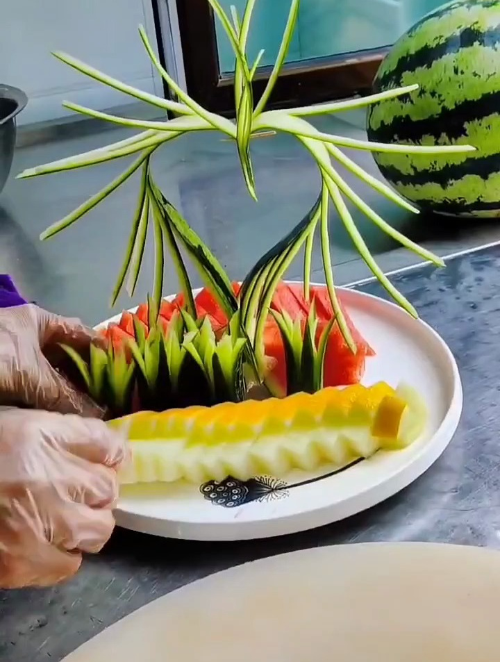 每天更新各种花式水果拼盘教学-度小视