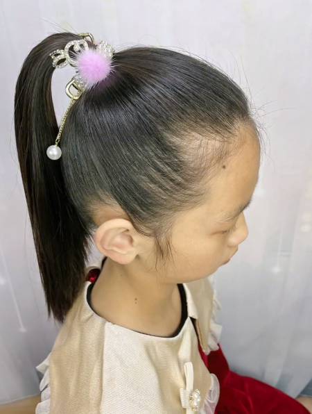 简单又显洋气的儿童高马尾教程来啦,俏皮又可爱-度小视