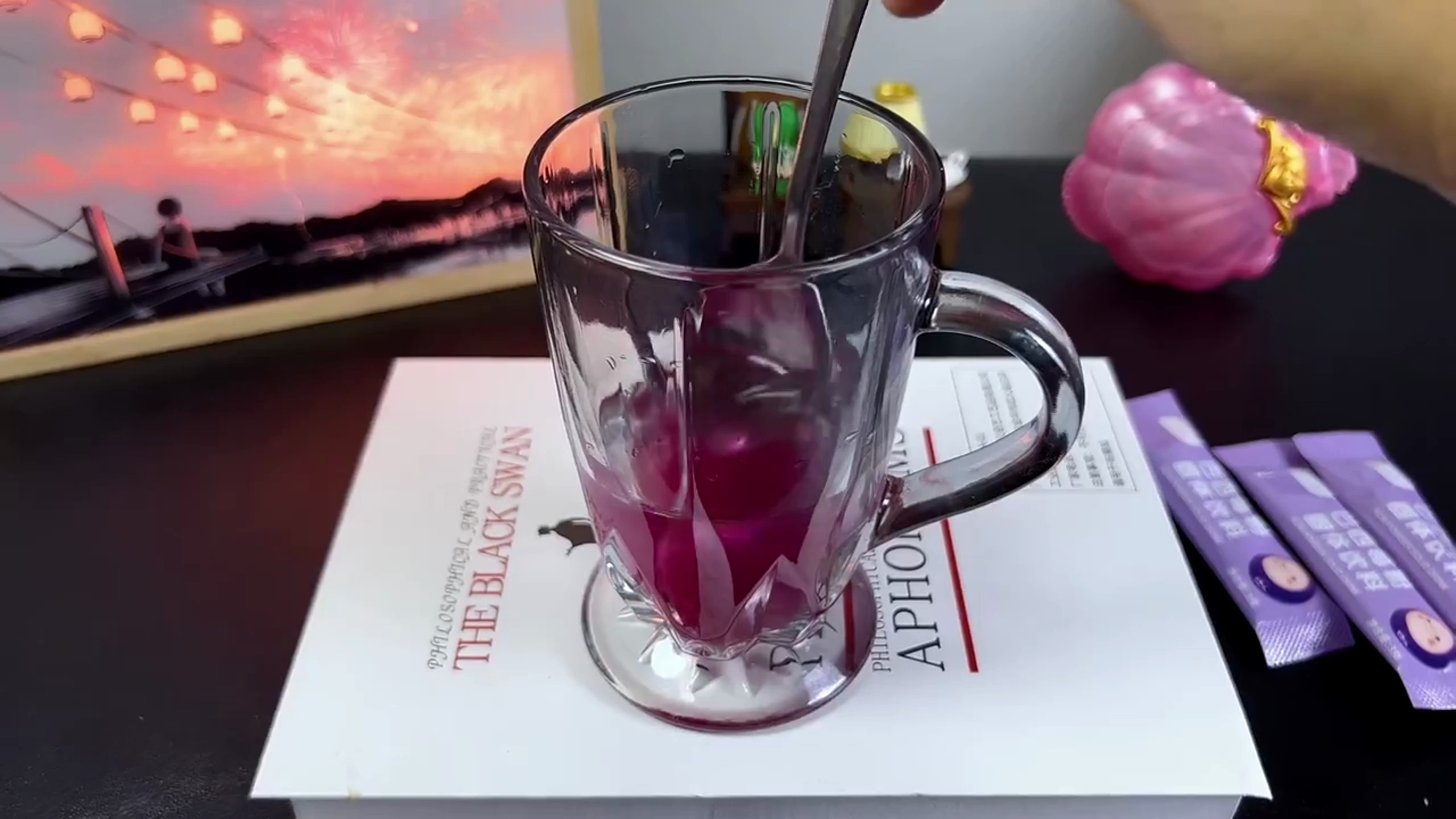 哪个女孩子还不知道巴西莓粉我会哭的好吧,暑假快喝起来吧