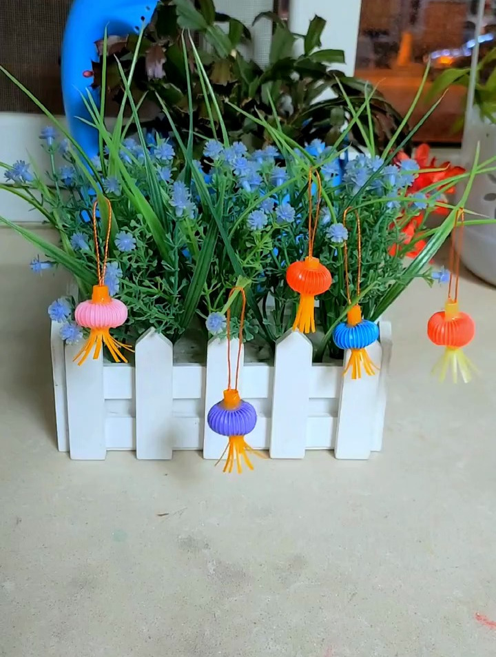 吸管迷你小灯笼,哈,宝妈们该动手了-度小视