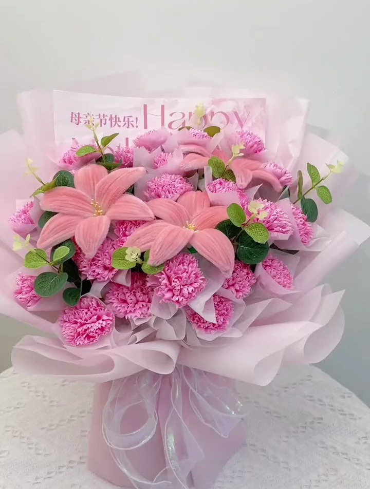 创意花束:母亲节礼物,康乃馨扭扭棒,送妈妈的礼物-度小视