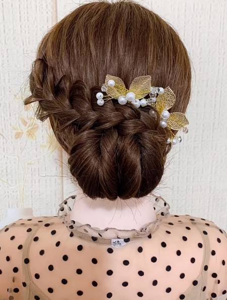 编发教程,新娘头发这样编,穿礼服美美哒-度小视