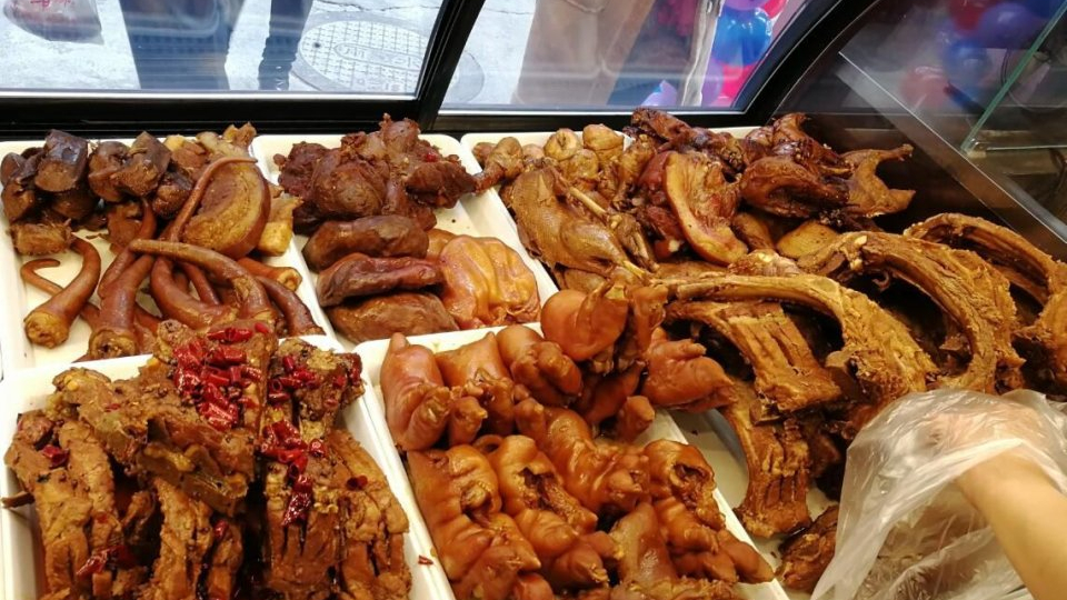 卤肉店老板生意兴隆的秘诀,掌握7个步骤,你的卤肉店比同行赚钱
