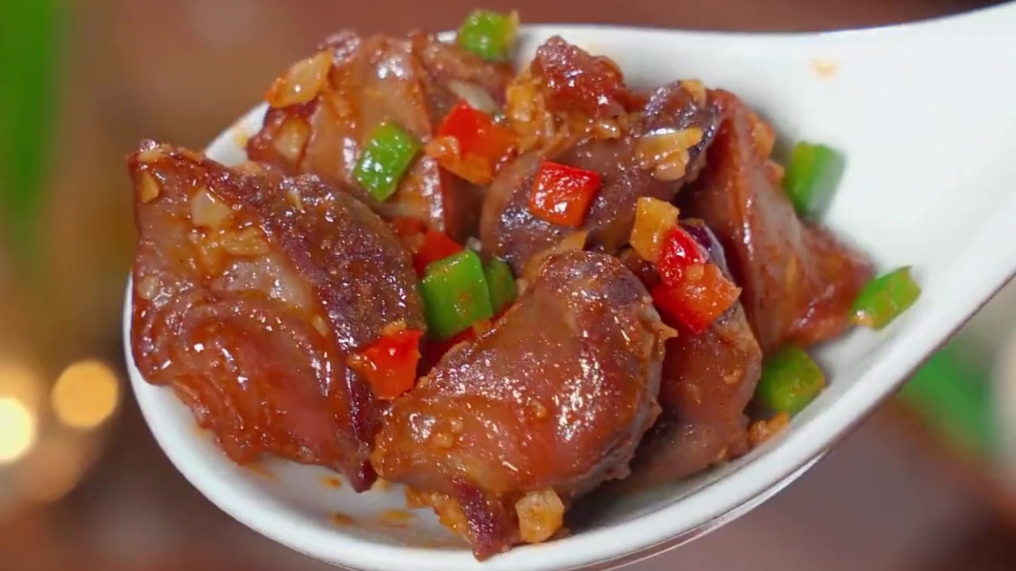 这样做的椒盐鸡胗咸香入味,学会了自己在家做,比外面买的还好吃