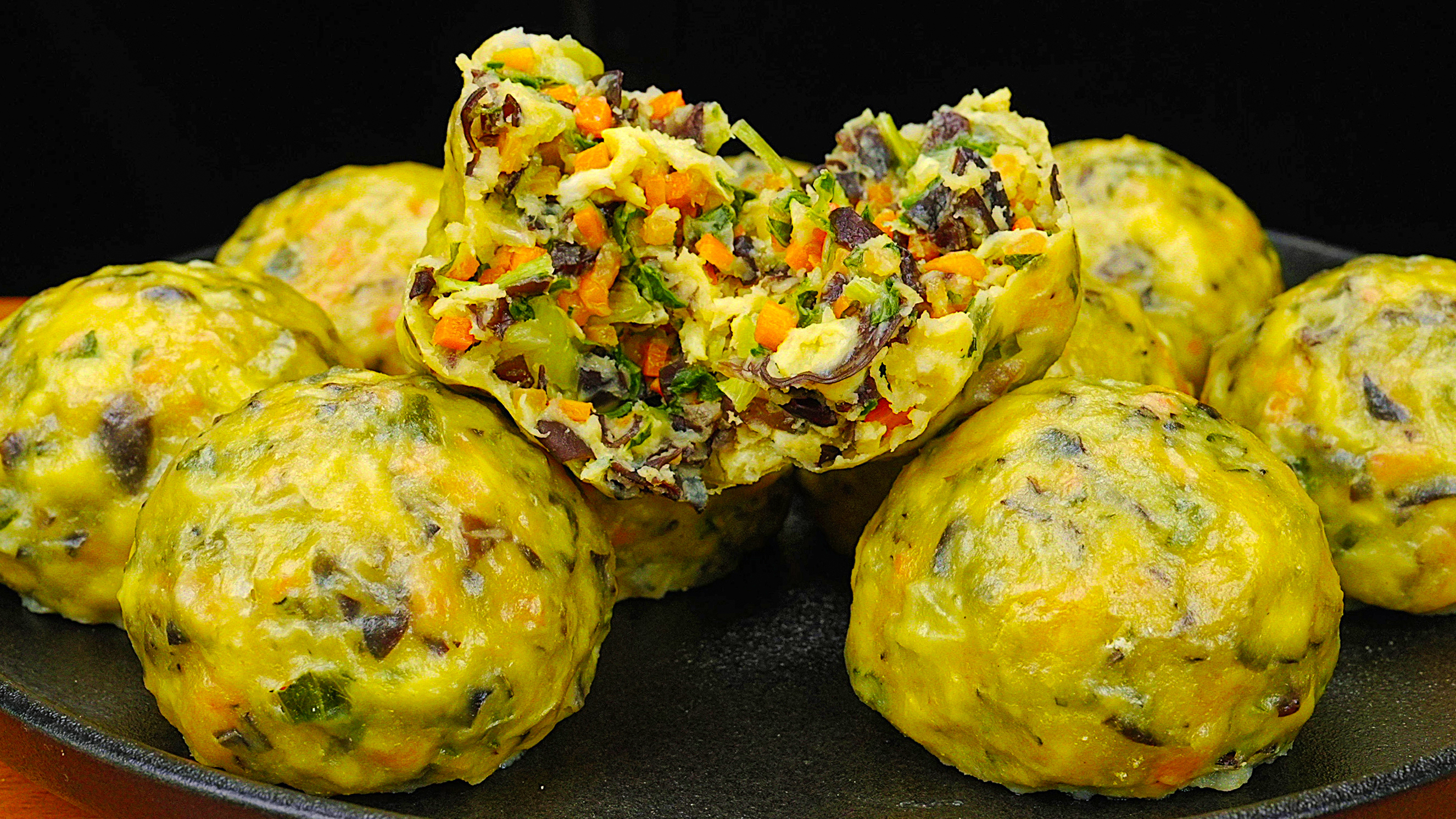 菜包子这样做太好吃了，不和面不擀面，低卡营养薄皮大馅，香啊